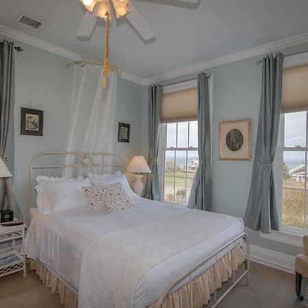 Shorecrest Bed And Breakfast Southold Esterno foto