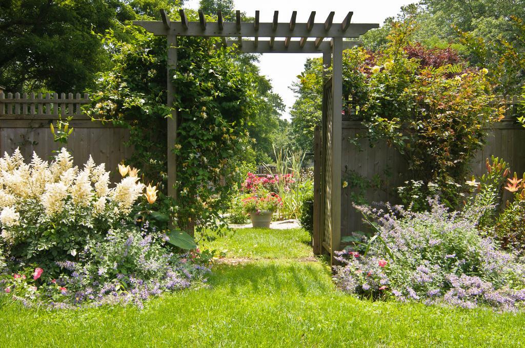 Shorecrest Bed And Breakfast Southold Esterno foto